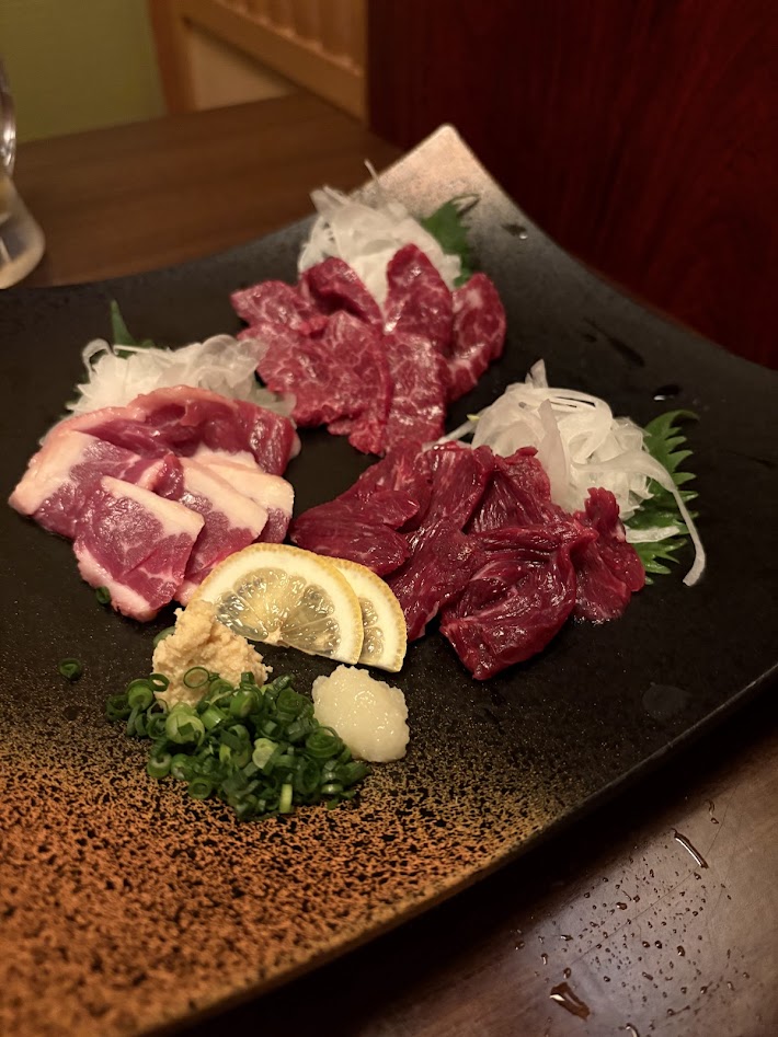 馬刺しと市場と、時々マッチングアプリ